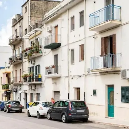 Apartment Dany's House Grazioso Monolocale