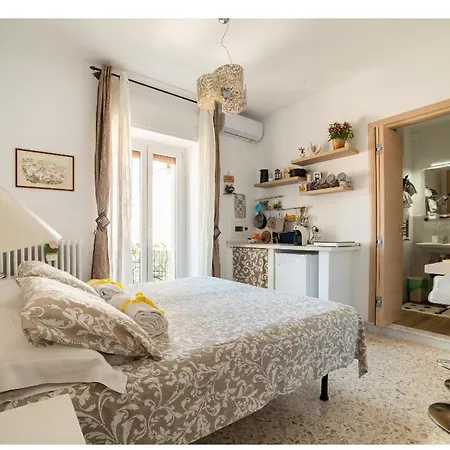 Apartment Dany's House Grazioso Monolocale
